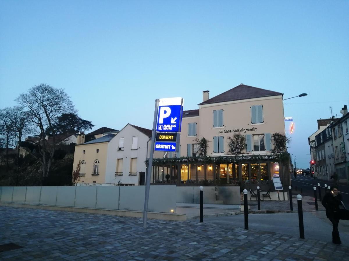 Apartmán Le Cosy & Boise De Pontoise Exteriér fotografie